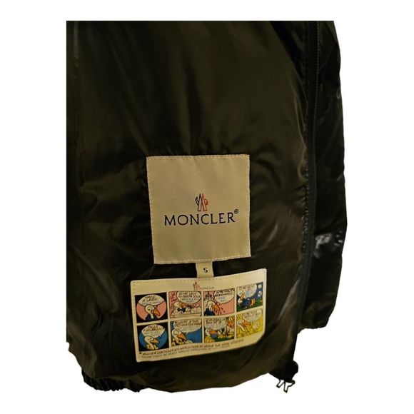 SOLD!! MONCLER Girl's Black Puffer Jacket - Size 5 - Picture 6 of 12